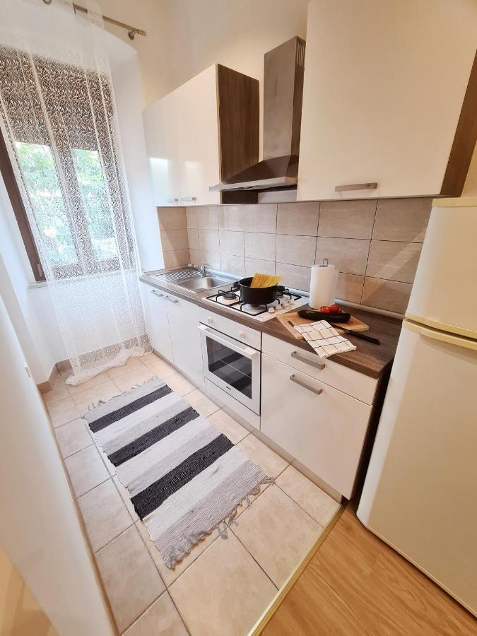 Caligula City Center Apartment Pula Luaran gambar