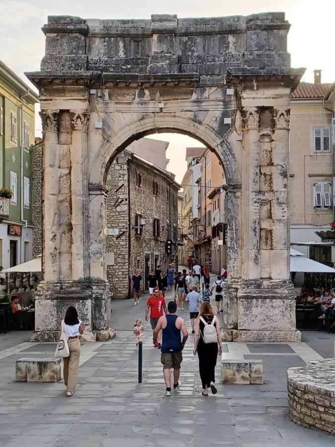 Caligula City Center Apartment Pula Luaran gambar